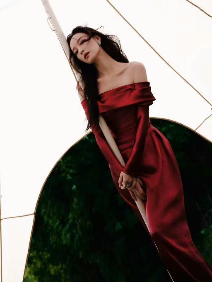 倪妮说要专注去做自己不擅长的事 倪妮七夕透露话剧小目标：演满100场告别紧张，踏