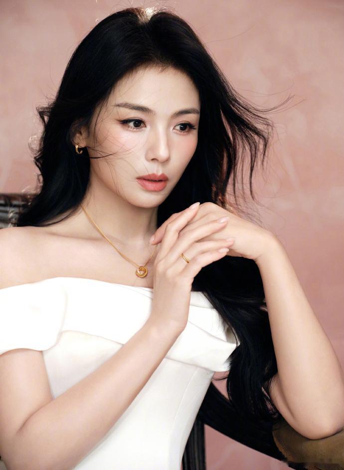 是很多观众心里的萤幕女神！！