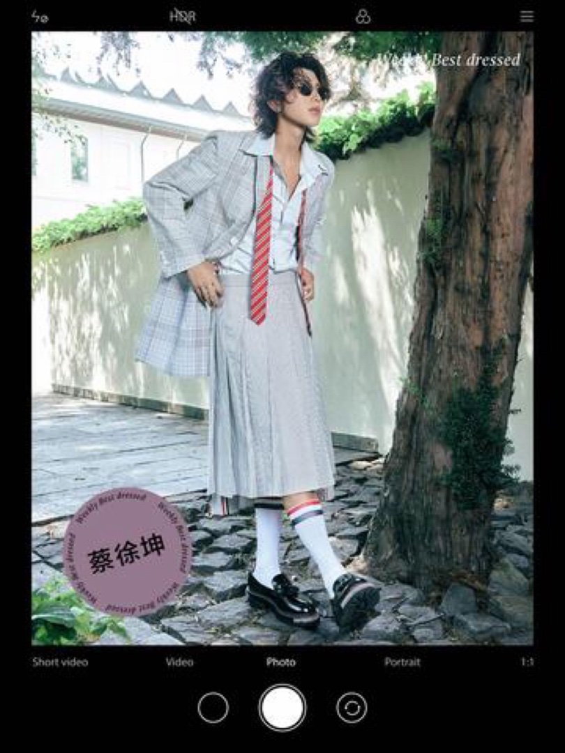 蔡徐坤、一周穿搭TOP 本周上榜：… 戳我查看完整笔记>> 网页链接
