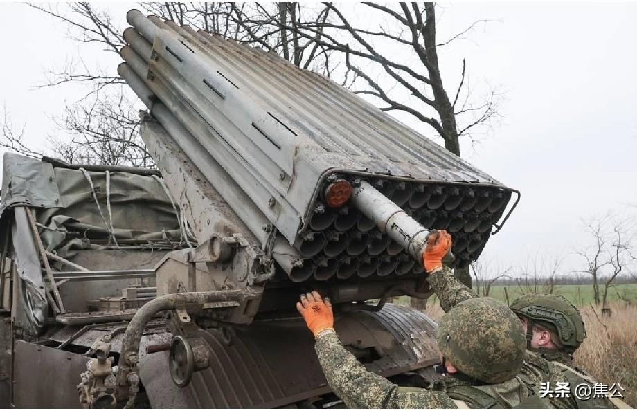 俄军解放哈尔科夫舍维亚科夫卡，乌军单日损兵超1150人
 
据塔斯社3月26日莫