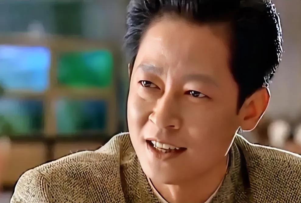 王志文在《天道》中有这么一段话:“真正限制我们人生的，从来不是经济上的贫穷，而是