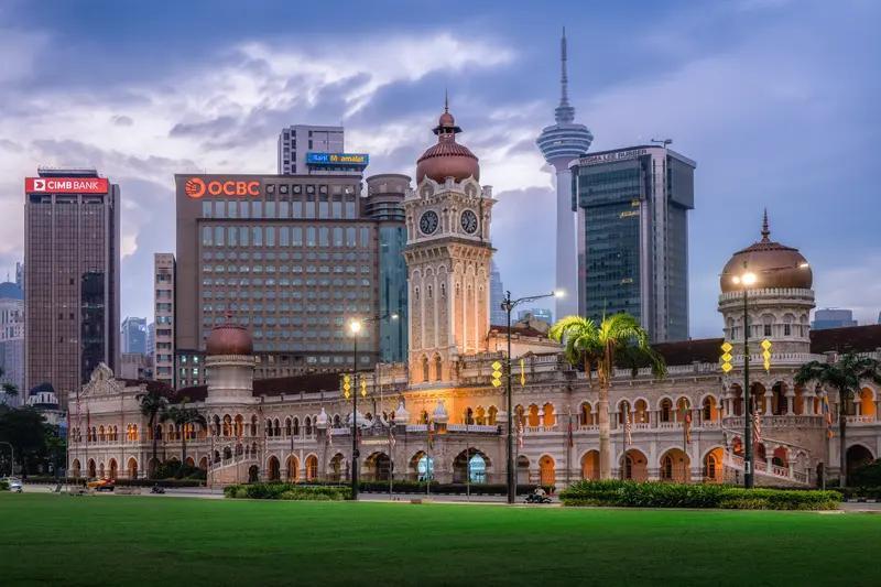 中美新一轮博弈好像真有要开始的架势。从第5轮交锋来看，地点从欧洲改到马来西亚，这