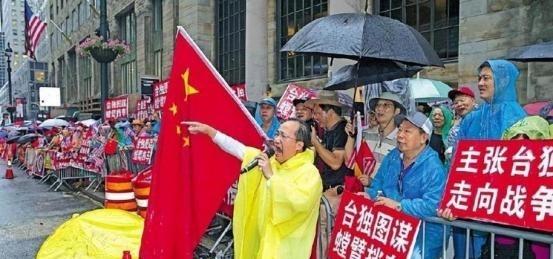 有个台湾年轻人，建议国家统一台湾后，既不设省，也不设行政区，而是像美国的夏威夷那