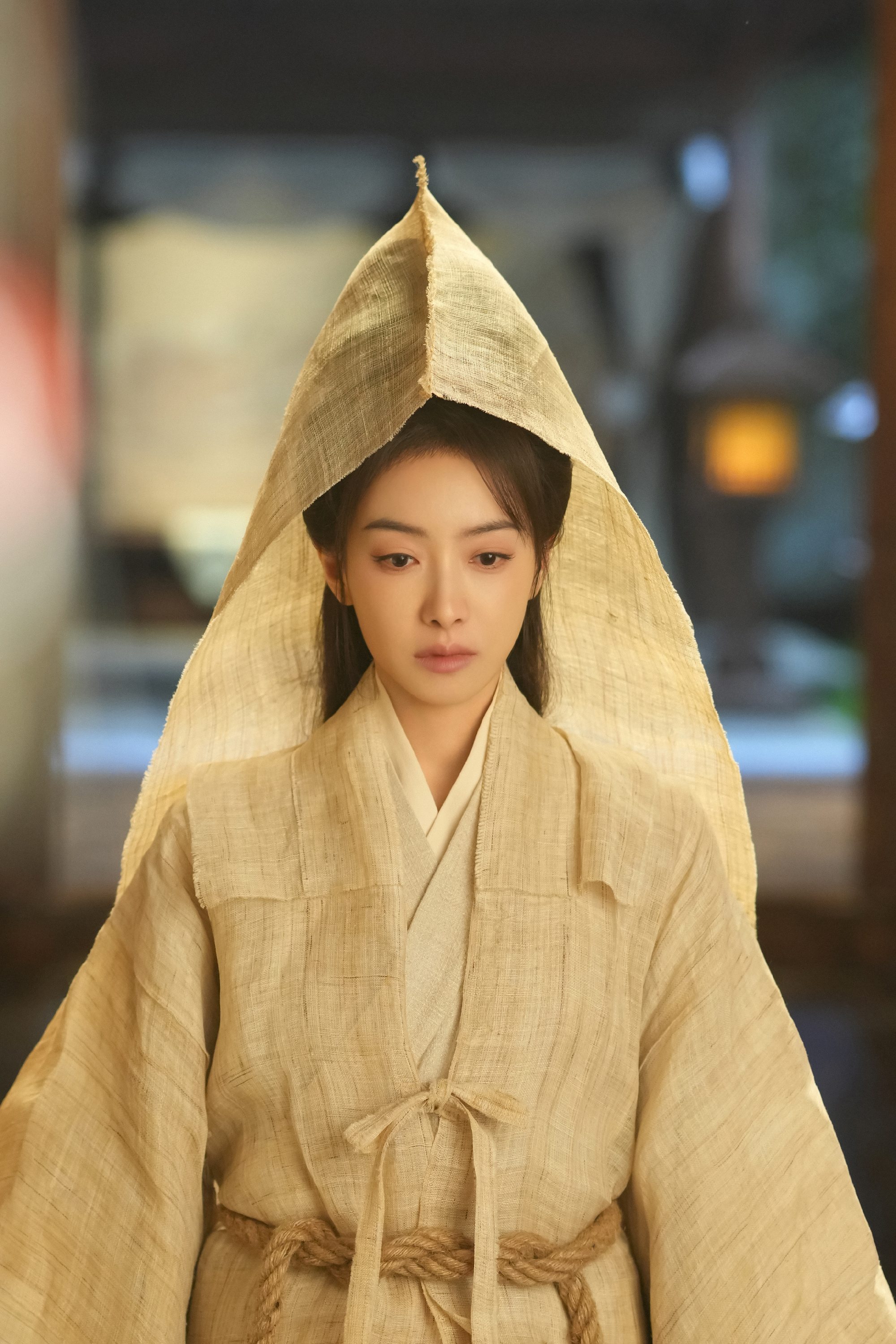 别人演贵妃 宋茜演跪废贵妃还在宫里喝茶呢，咱楚瑜已经在雪地里跪成“望夫石”了！宋