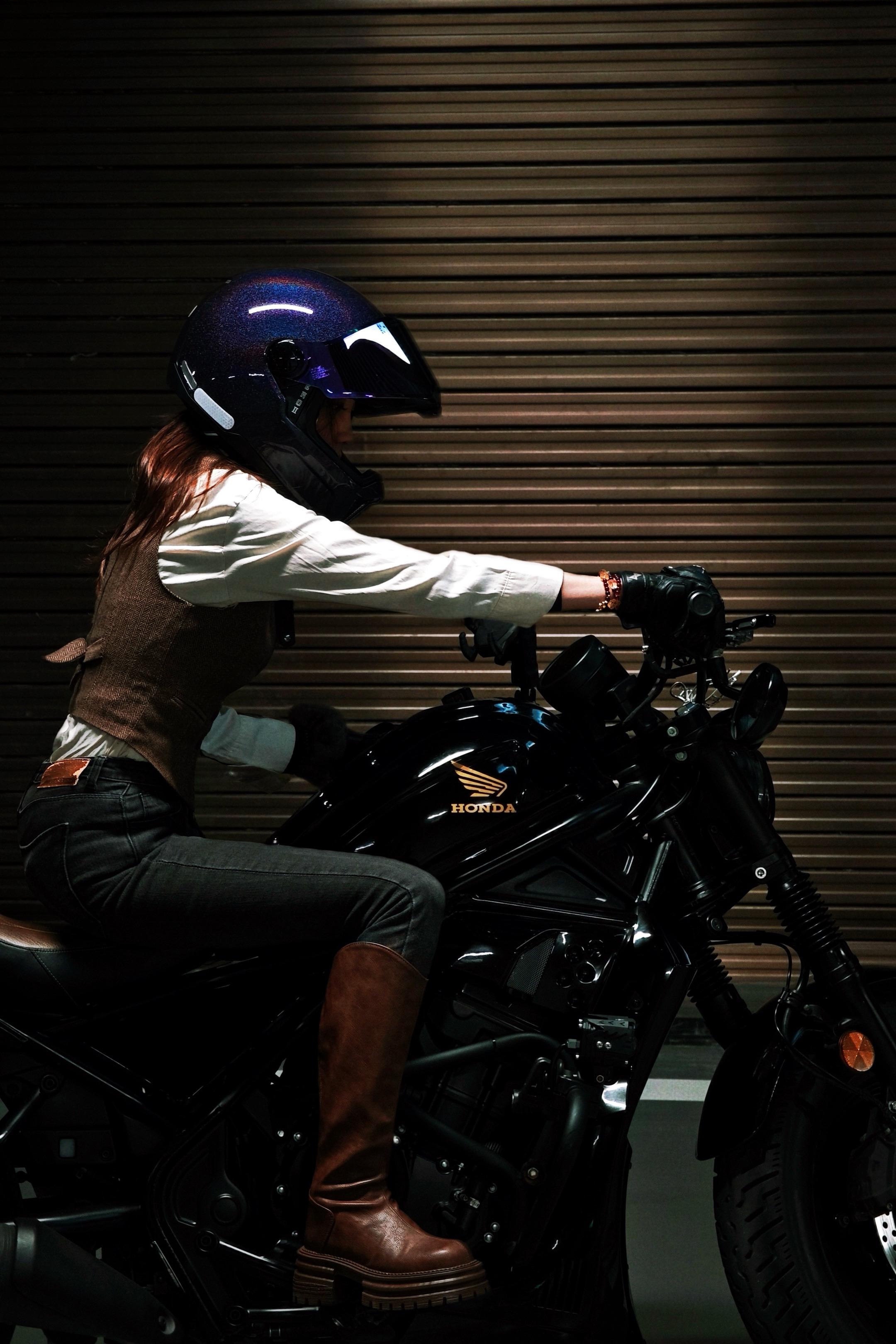 可以给我发信息吗？ 我不想回，但是想看～