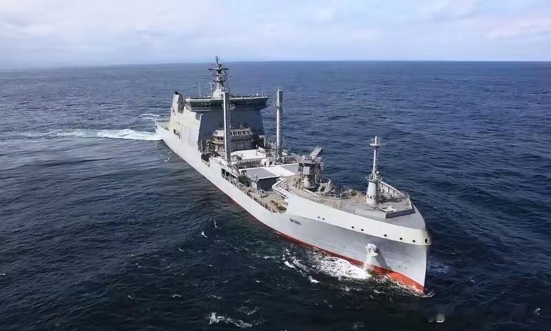 无视中方警告！新西兰一年3次，2.6万吨军舰过行台湾海峡



9月20日，根据