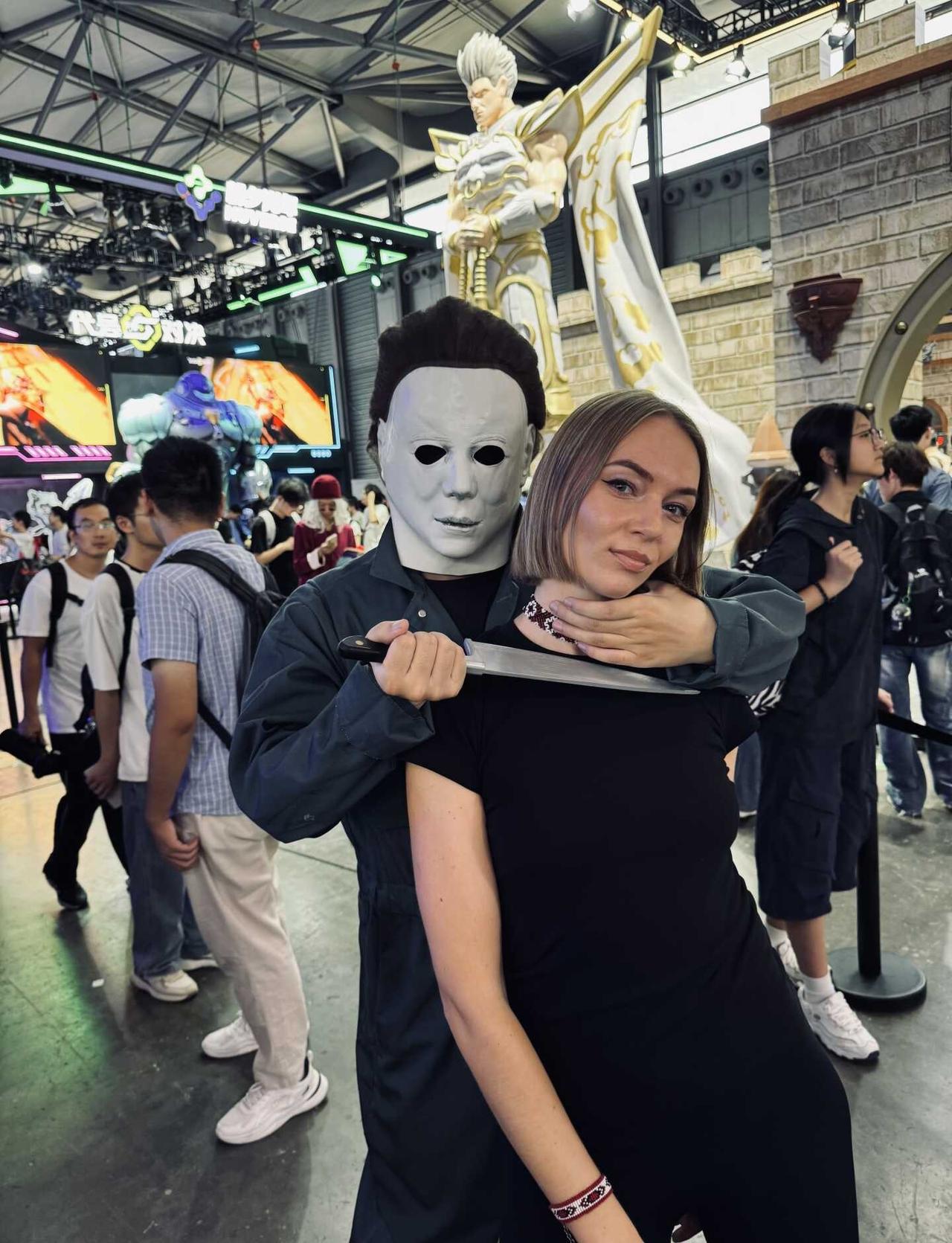 CJ2026结束了可以分享照片😍
外国人在中国 ChinaJoy ChinaJ