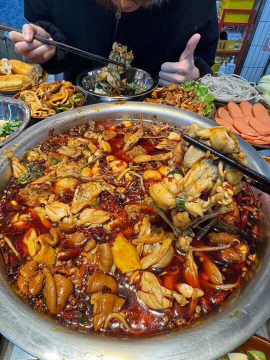 西湖边…只愿意带好朋友去吃的穷鬼小店！！！