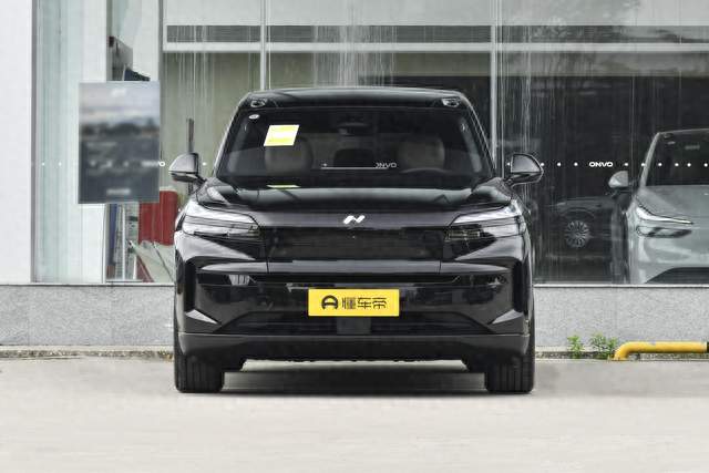 25 万级大五座 SUV 选购指南：乐道 L80 为何是一步到位的选择