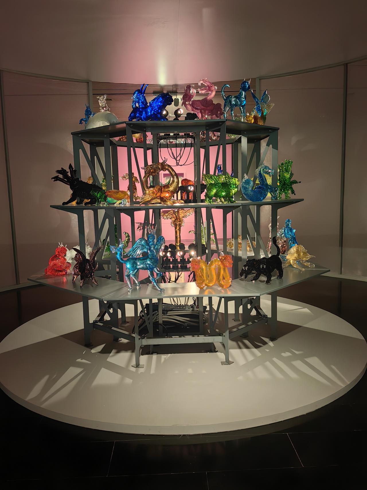 玻璃的临界之美，在清华艺术馆遇见威尼斯百年艺术。
一器一世界，一眼一千年。