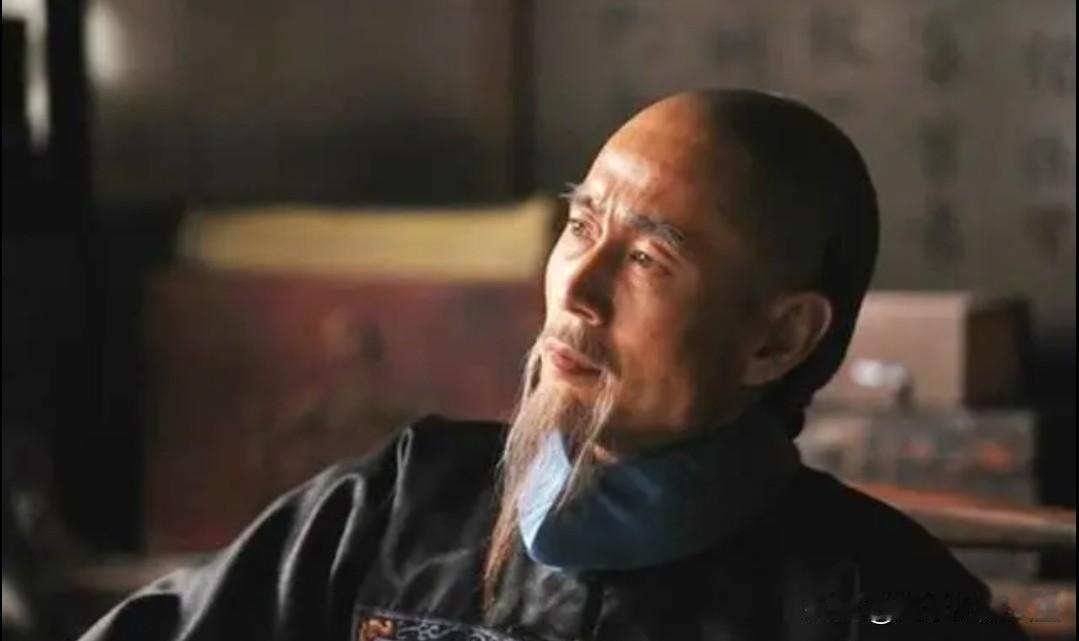 曾国藩有言：“做好小事，熬过难事，静成大事。”

世上没有突如其来的成功，所有的