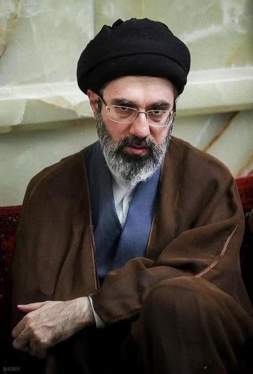 伊朗这次真狠，直接把美以安插的“眼睛”给挖了。

4月12日，伊朗警方通报：一口