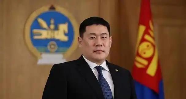 外蒙为何反华？如今宁可饿死也不向东大靠拢？很简单的一个道理，内蒙古的人就比外蒙古