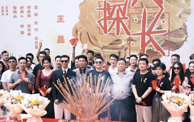王晶开拍16集网剧《四大探长》，黄子扬出演「吕乐」。 ​​​