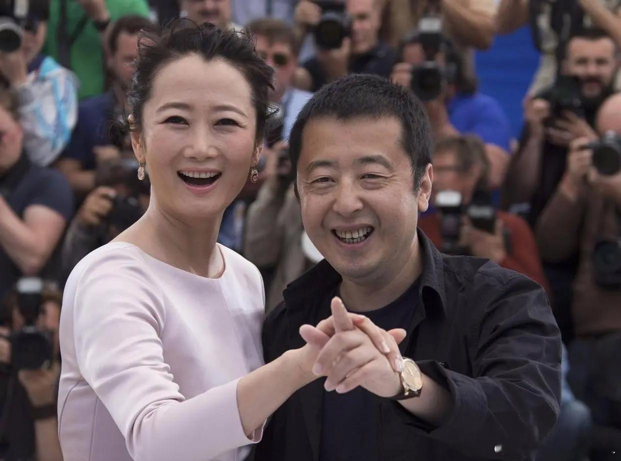 国际影后赵涛，她为了美20年不吃晚饭，不生孩子，可为何才43岁的她，看着还是没显