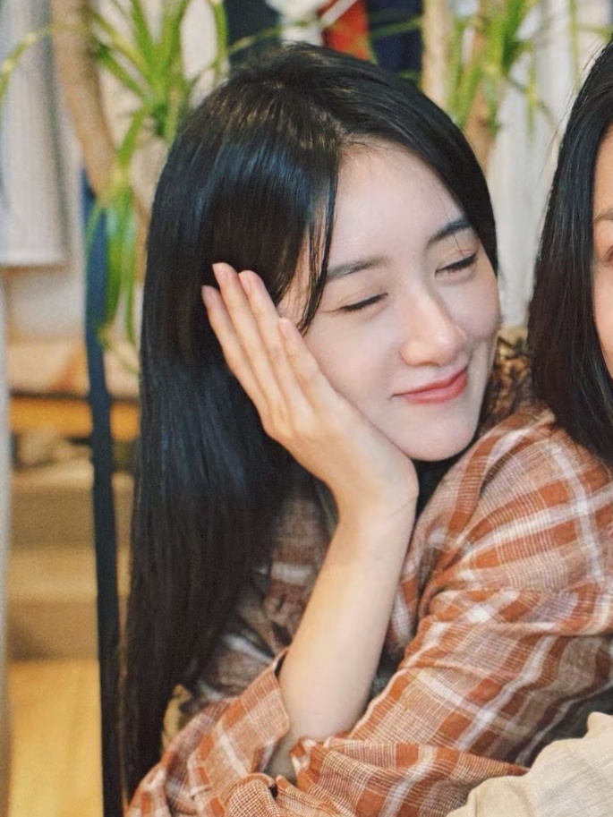 希望我的袁冰妍 袁宝宝越来越好，不要失去信心！同上[举手] ​​​
