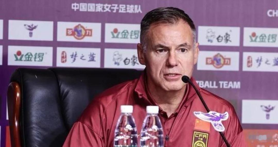 米利西奇说日本女足亚洲最强，我们冲刺不行，结果U17世界杯日本被巴拉圭压着打，补