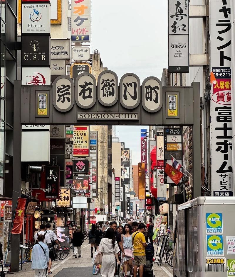 大型翻车现场！日本赌气暴涨中国签证费，制裁没撬动，航班直接砍半

最近日本上演了
