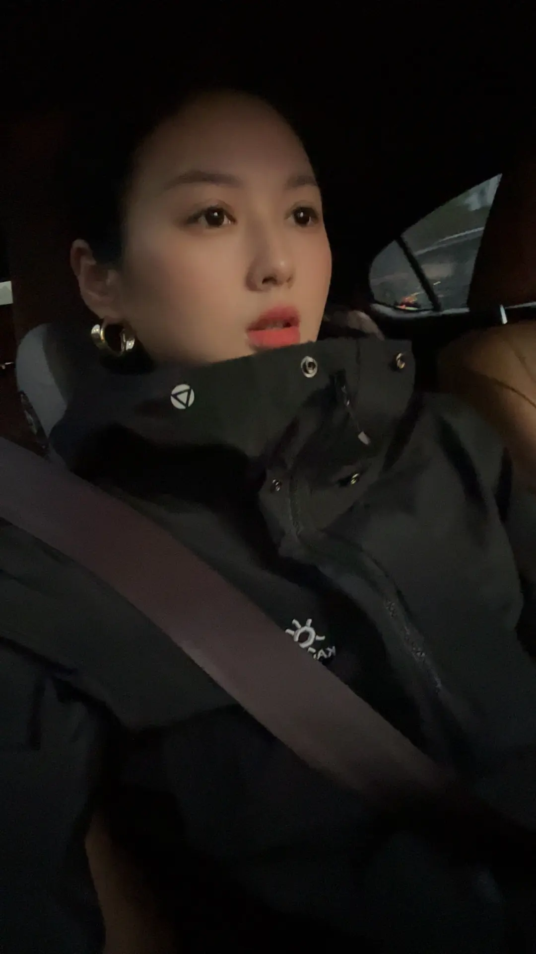 愿这个冬至，照亮你所有夜晚。冬至安康，四季顺遂 。