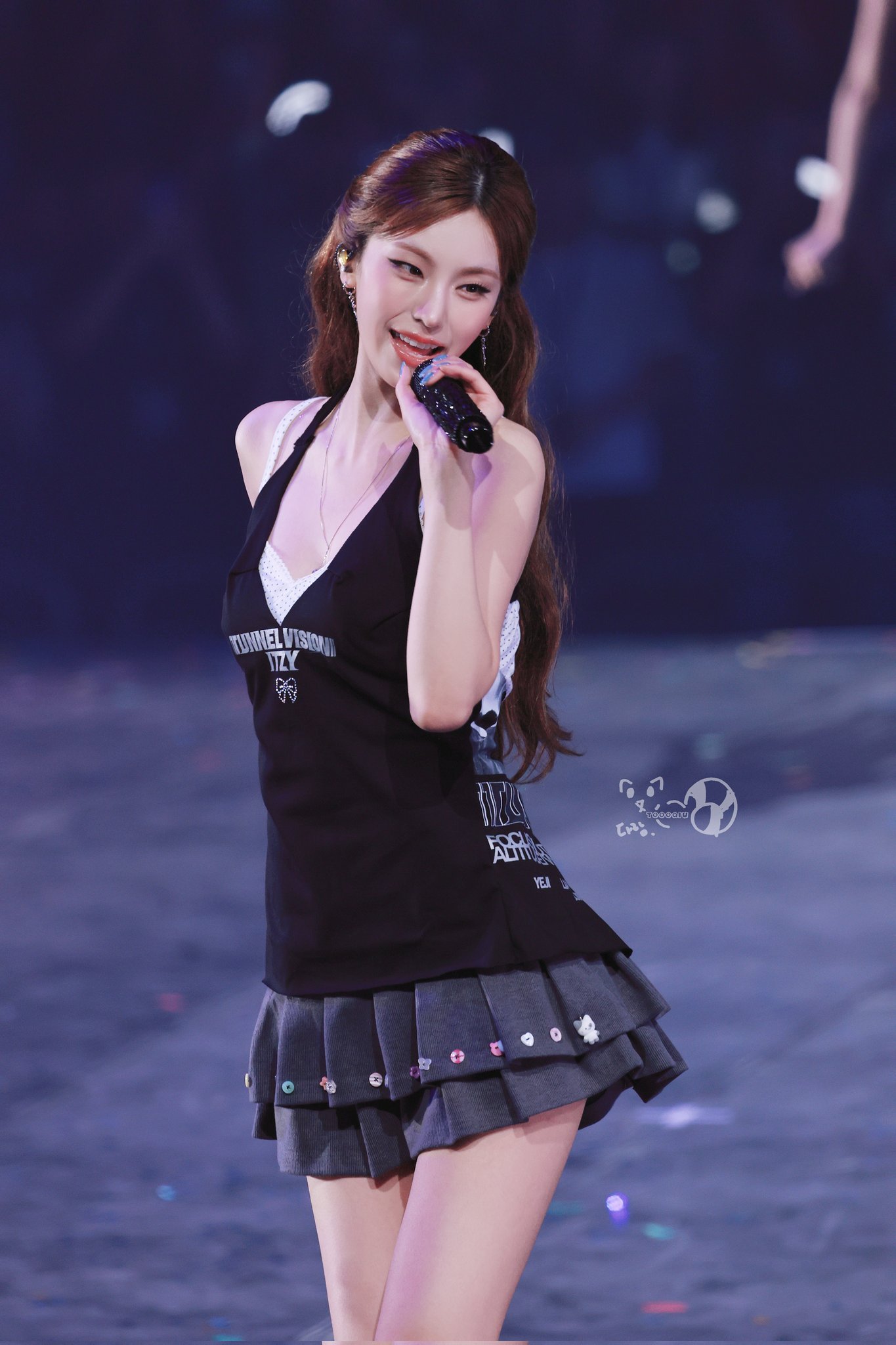 裙子上挂了小啃叽🥺🥺©toooqiu 