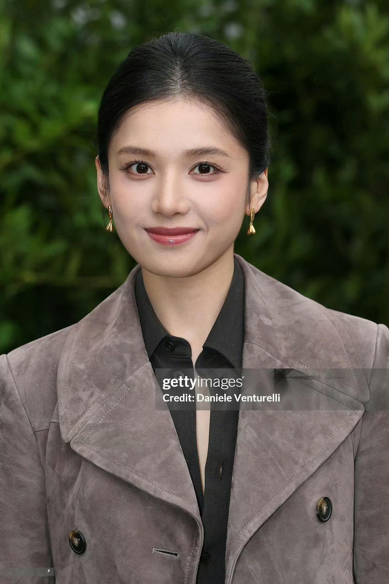 张婧仪第二套G社生图 好完美的头颅[泪奔]张婧仪骨相 ​​​