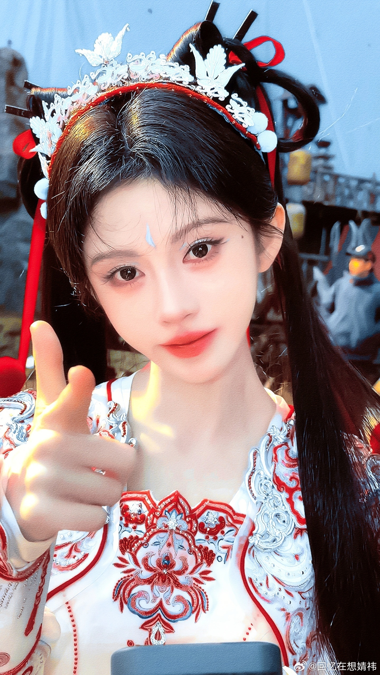 突然发现这张脸怎么这么萌 