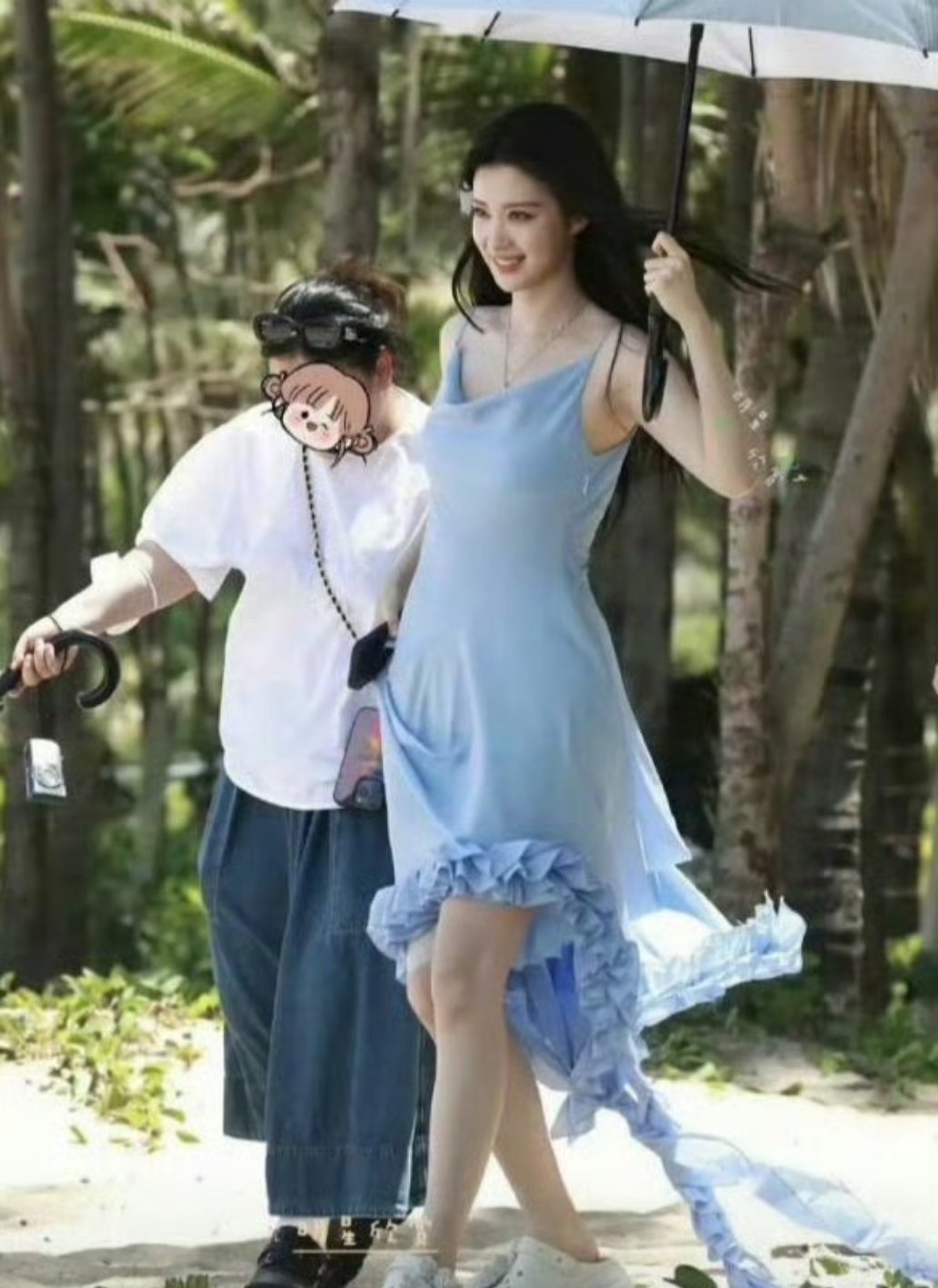 王楚然果然是大框架美女，她這到底有多高啊？ ​ ​​​