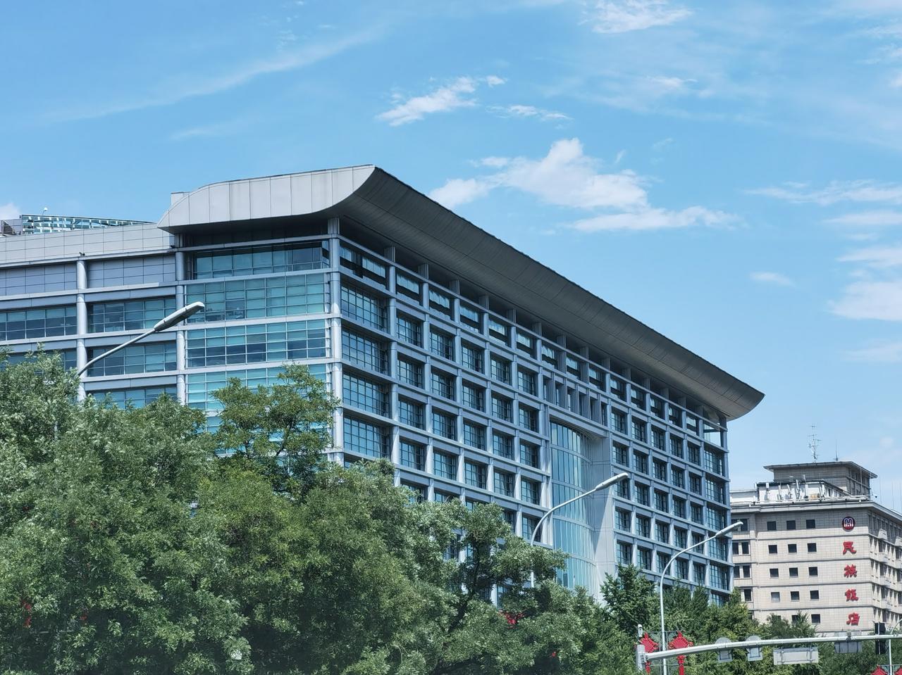 廖林张伟武会见印尼央行副行长托马斯·吉万多诺
金透社7月30日 | 7月29日，