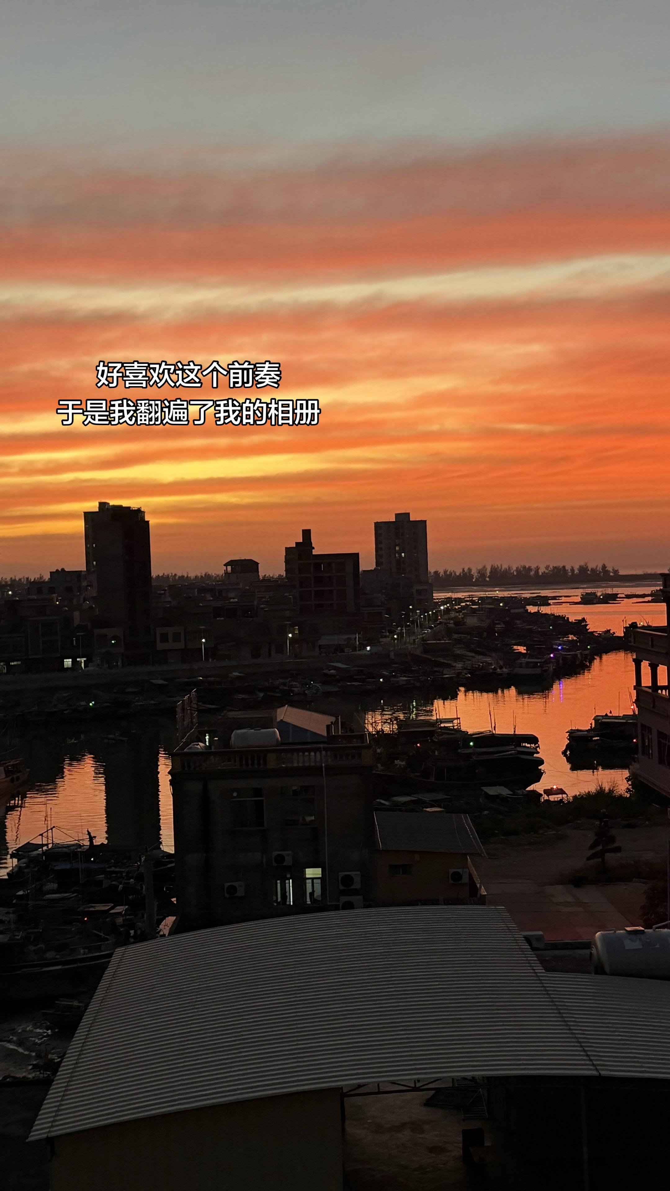 用宏大的世界稀释痛苦 用微小的事情感知幸福