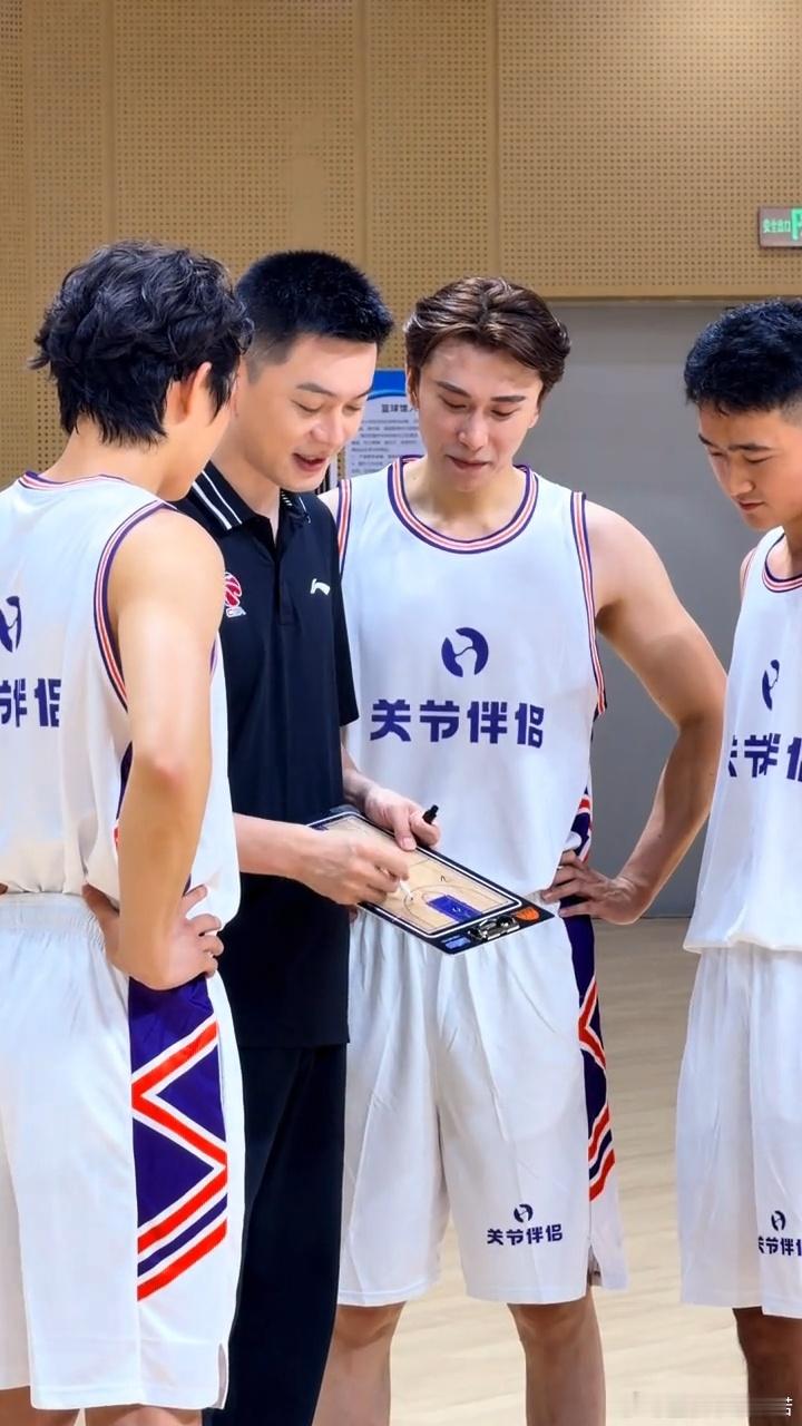 杨鸣老师究竟还有多少库存好东西没放出来？又一个产品拍摄库存流出