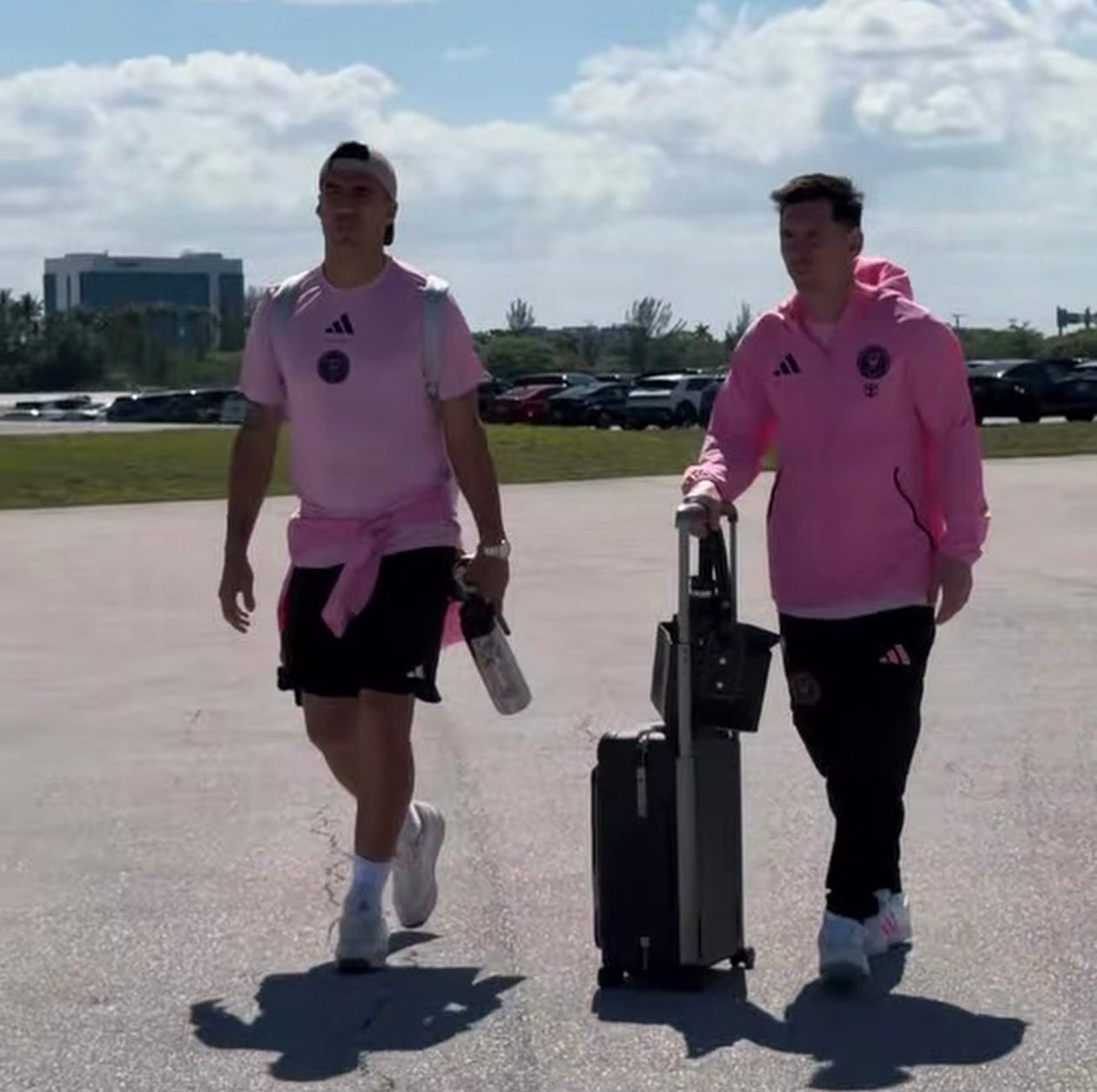 小梅剪了新发型，飞往纽约✈️纽约城vs迈阿密国际迈阿密国际vs奥斯汀fc