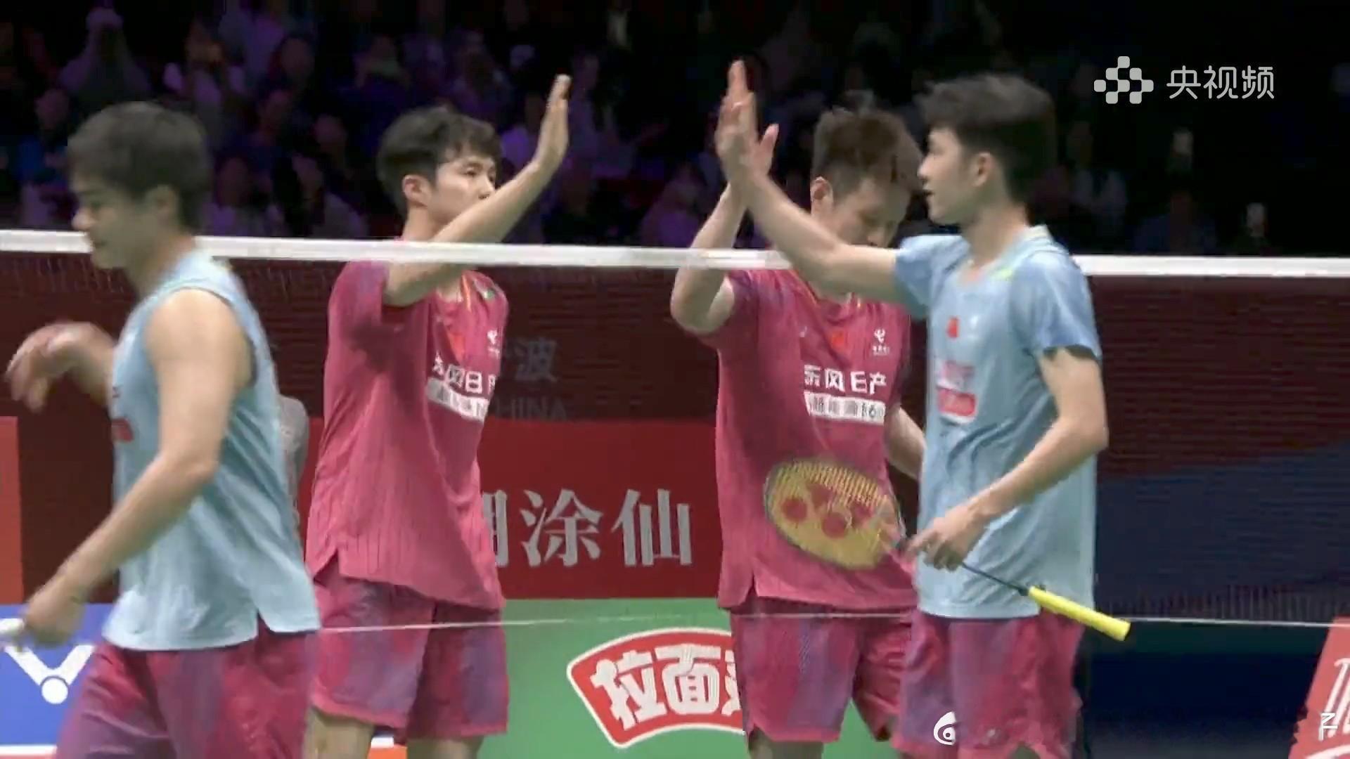 何济霆任翔宇2比0梁伟铿王昶（19，15）晋级2026年羽毛球亚锦赛男双半决赛下