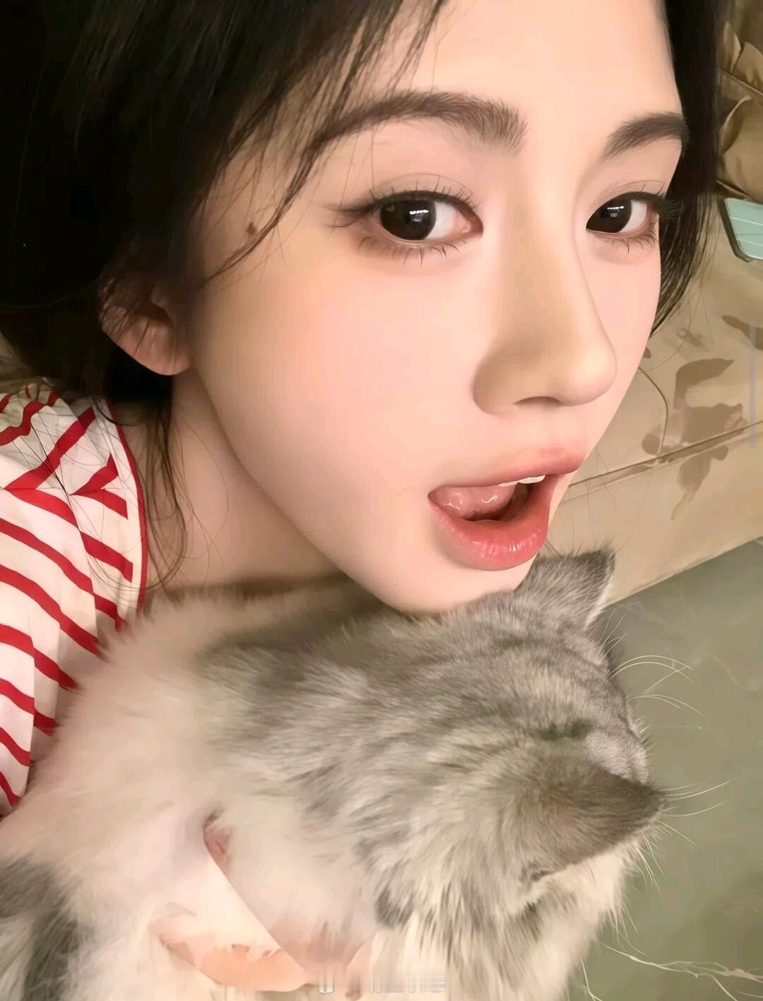 鞠婧祎美图第二弹来了 ​​​