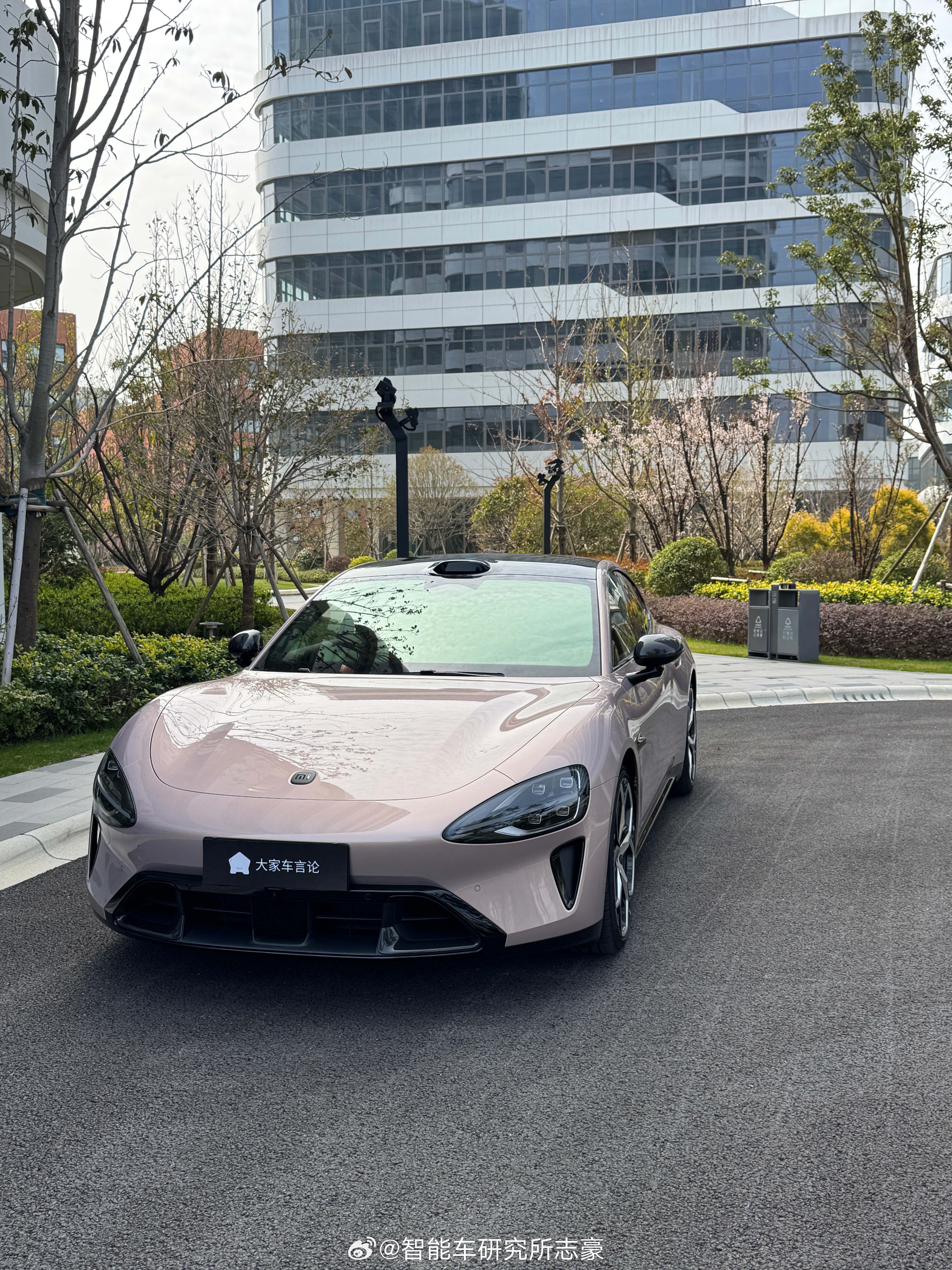 全新SU7，如果要拍一个体验，你们想看哪方面？感觉基本上发布会把亮点配置升级，还