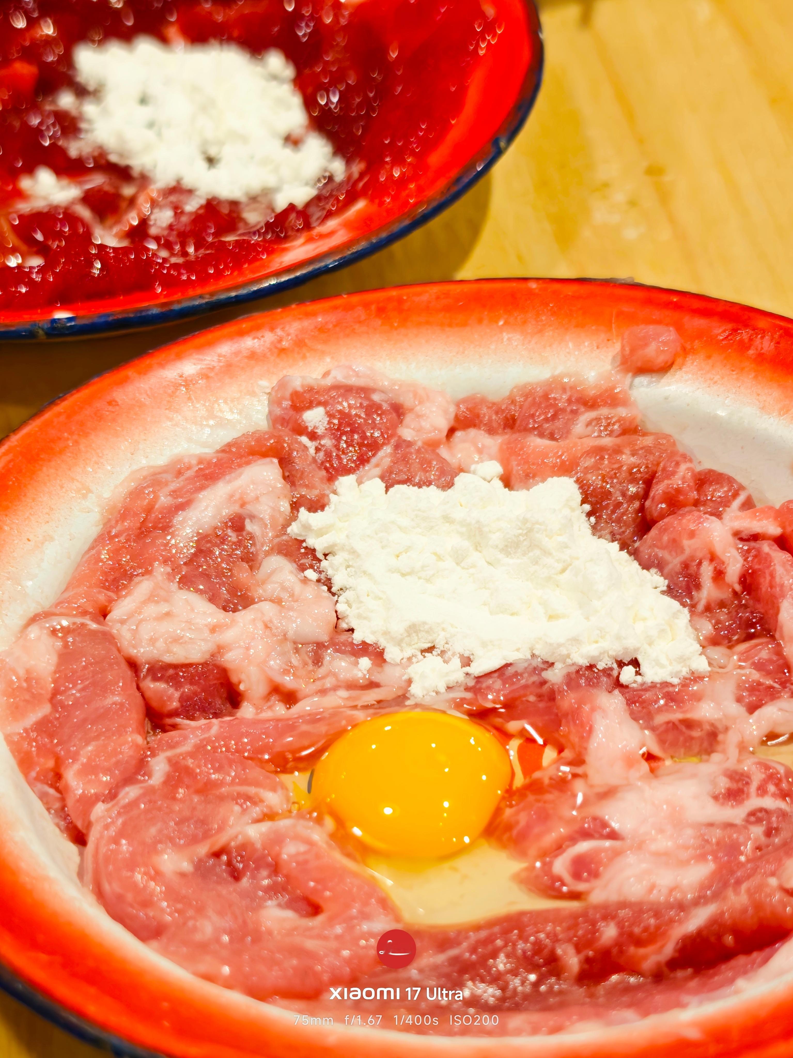 今天晚上吃的，大家猜猜是哪个地方的菜小米17 Ultra拍食物挺好使