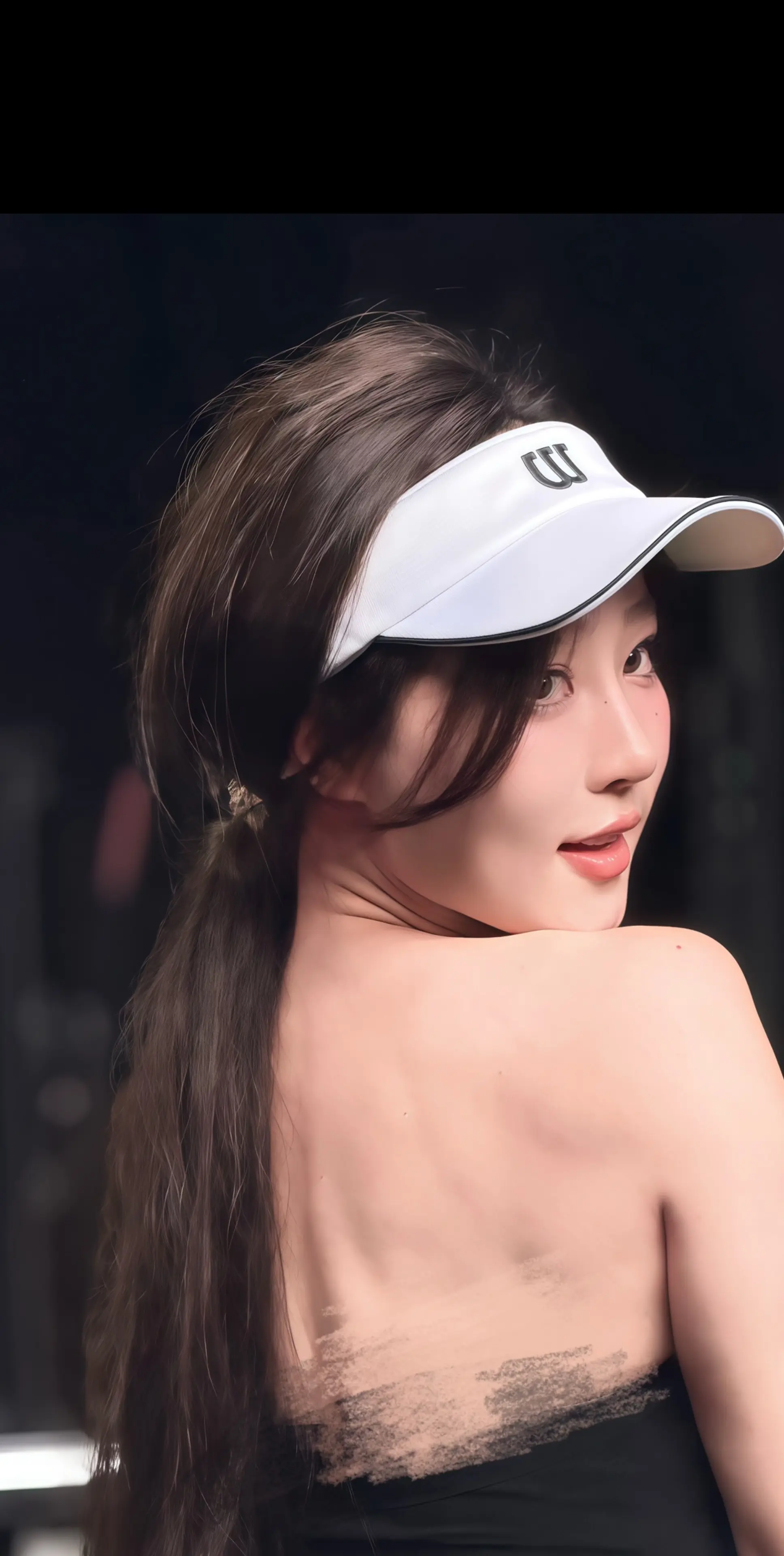 默默走