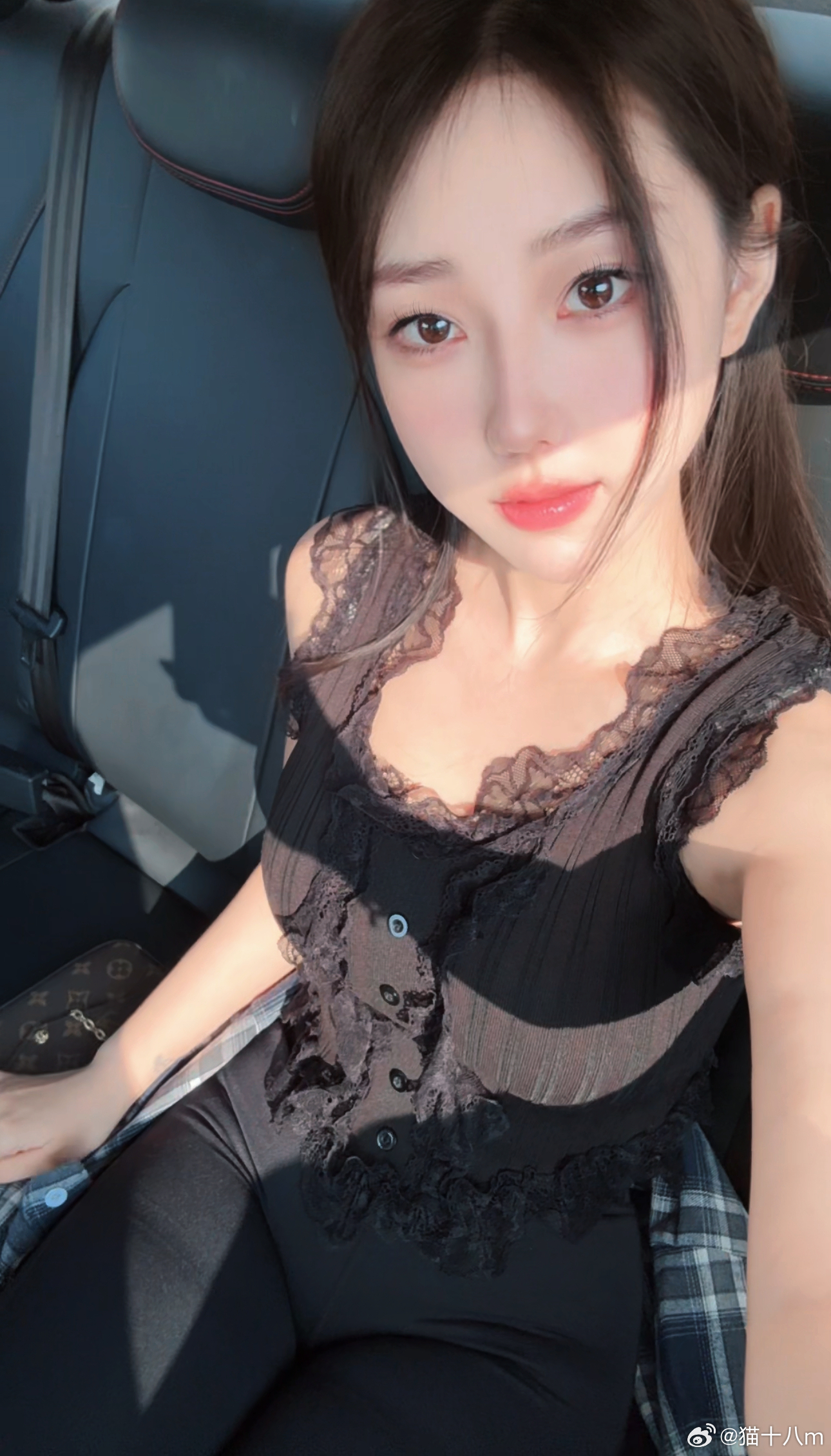🖤 ​​​