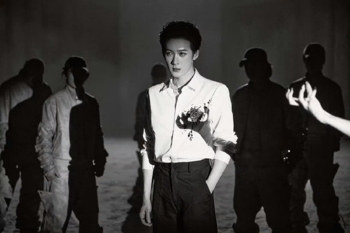 檀健次更新DEADREFLEX花絮 檀健次DEADREFLEX花絮照 檀健次DE