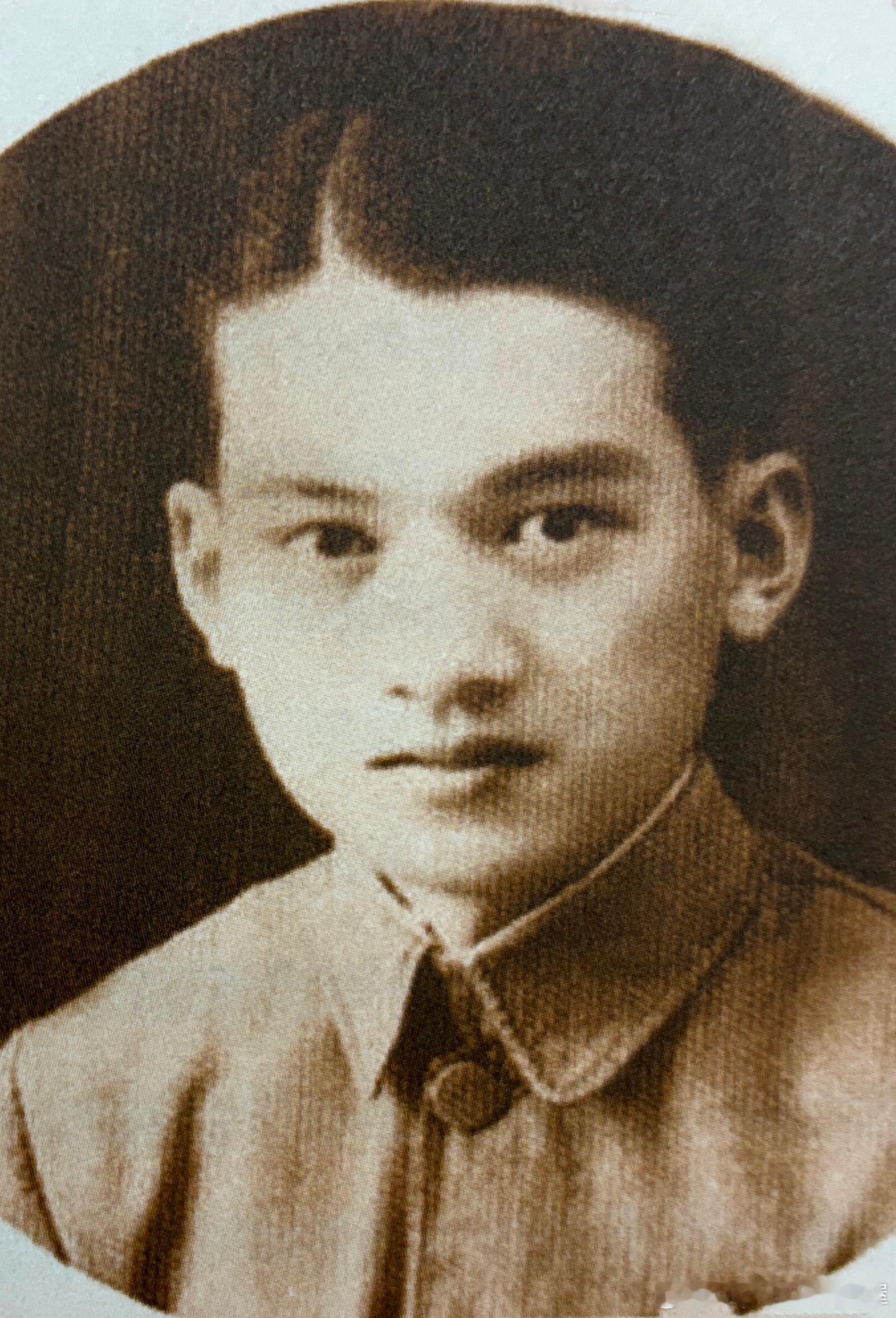 1950年英勇就义的台中工委书记张伯哲张伯哲（1920.4.10-1950.12