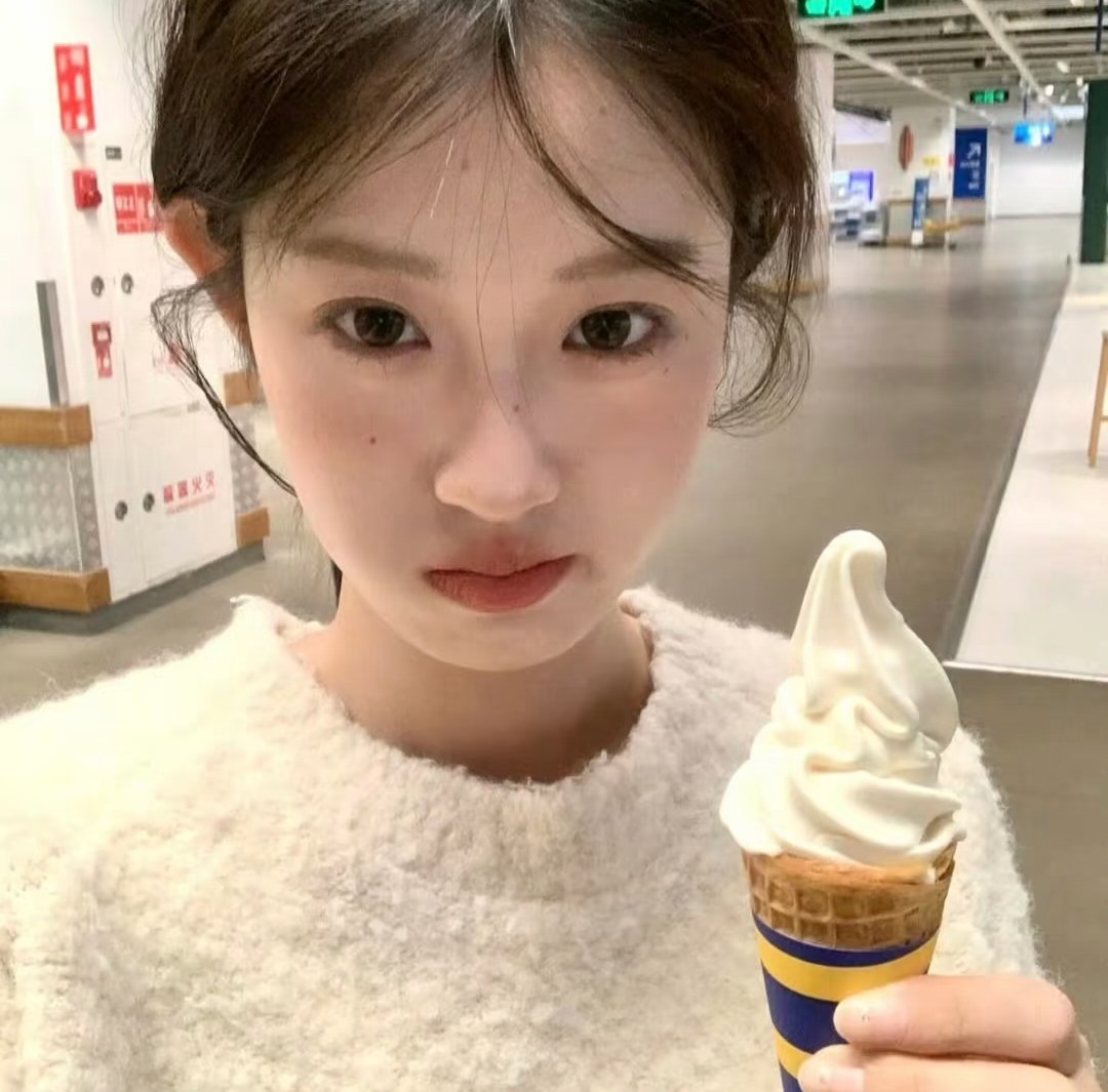 𝑾𝒆𝑪𝒉𝒂𝒕｜女生头像🪞 
