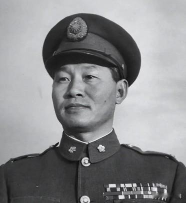 1987年，蒋经国去看望被幽禁33年的孙立人，见面后，孙立人提了3个要求，蒋经国