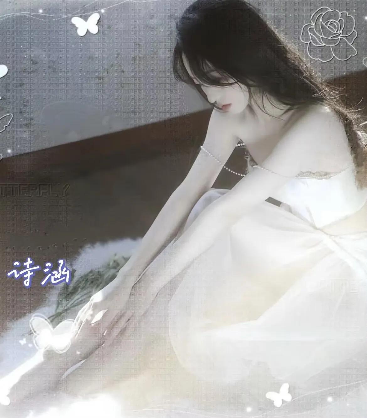 思念如雨，润泽心田，
思念如刀，刻骨铭心。
思念不分春夏秋冬，
不分白天黑夜，