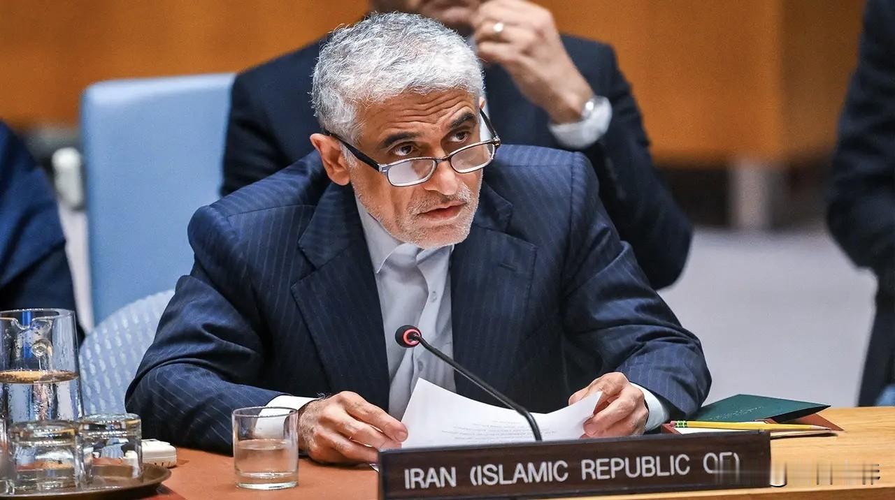 赢麻了！中俄守住安理会底线，伊朗真心致谢，正义博弈这局稳赢！
伊朗在美以持续打击