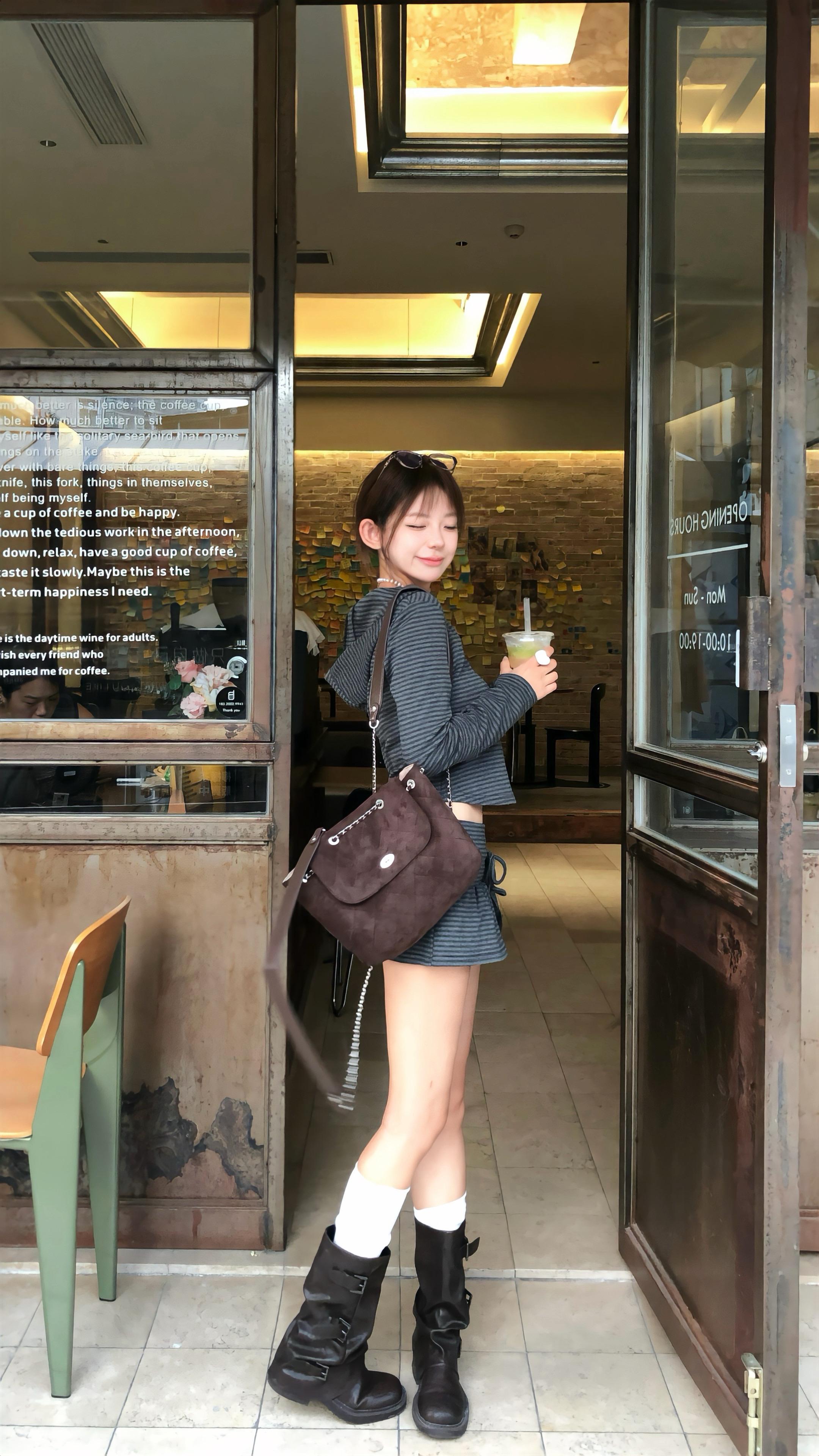 可以给我发点消息吗 我不想回但是想看