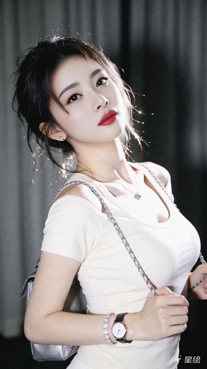 甜美风格典范 甜美气质女孩 甜美女孩气质穿搭 甜美气质风 甜美女孩美出高级感