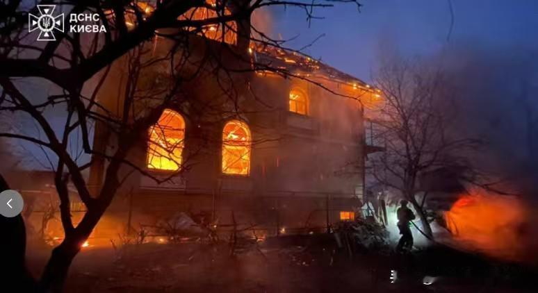 500多架无人机，40多枚导弹，圣诞节最后一天，乌克兰再遭俄罗斯大规模无人机导弹