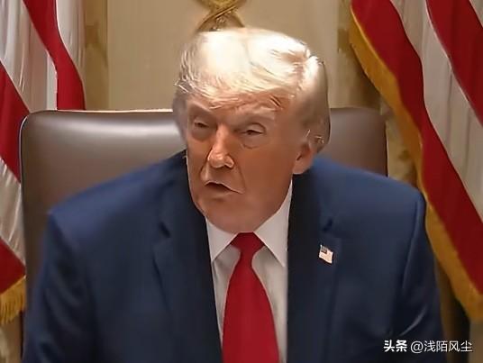特朗普:“霍尔木兹海峡是国际水域，必须对所有人开放，谁也别想控制，我们会监督，但
