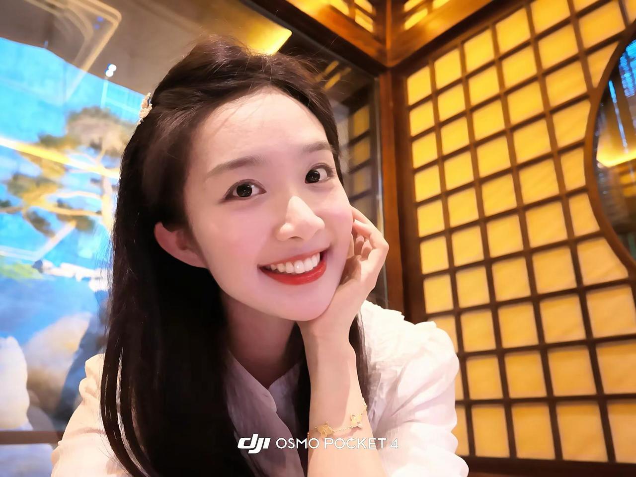 你眼睛会笑 弯成一条桥。大疆pocket4 夏天的味道你感受到了吗 你眼睛会笑弯