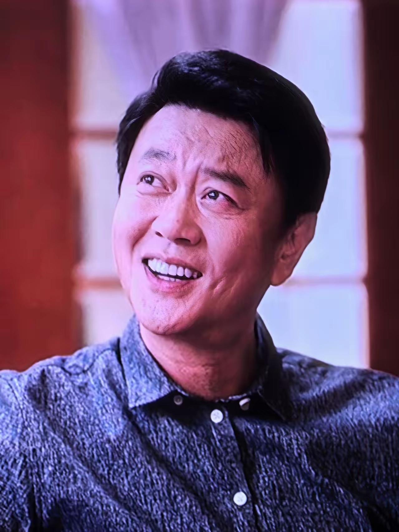 追剧《冬去春来》 这楚怀远（冯嘉怡饰演）到底是好人还是坏人呢？他会不会对沈冉冉图