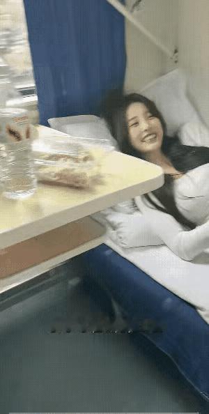 美好的生活，美丽的风景，美妙的女子，瞬间的治愈。[来看我]好看哒小姐姐 治愈 